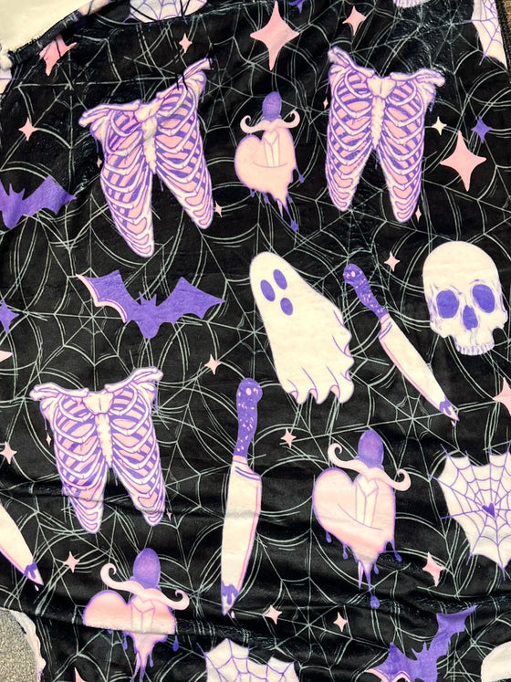 Purple and pink spooky Blanket