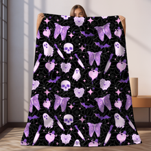  Purple and pink spooky Blanket